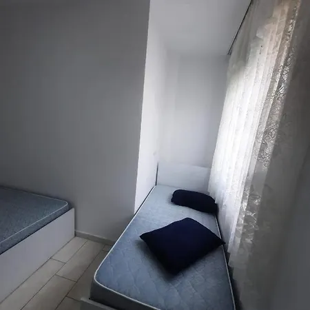 Amaro Apartament Golem (Tirana)